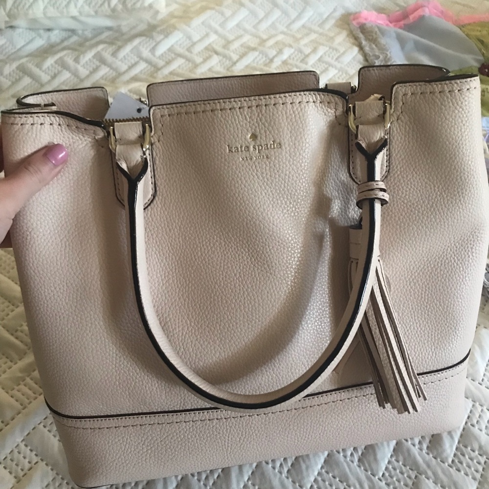 TAGS STILL ON!! KATE SPADE - Picture 1 of 5
